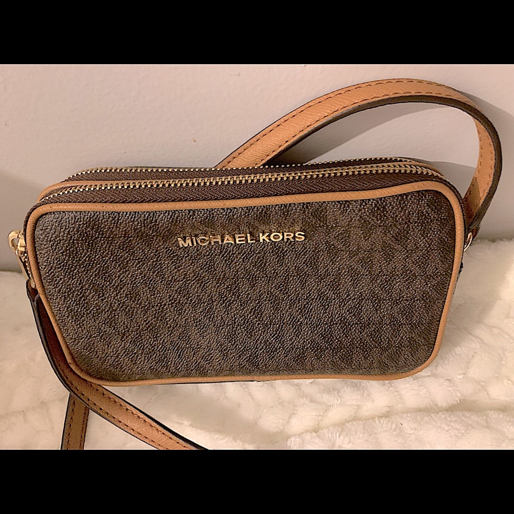Michael Kora Wallet Crossbody